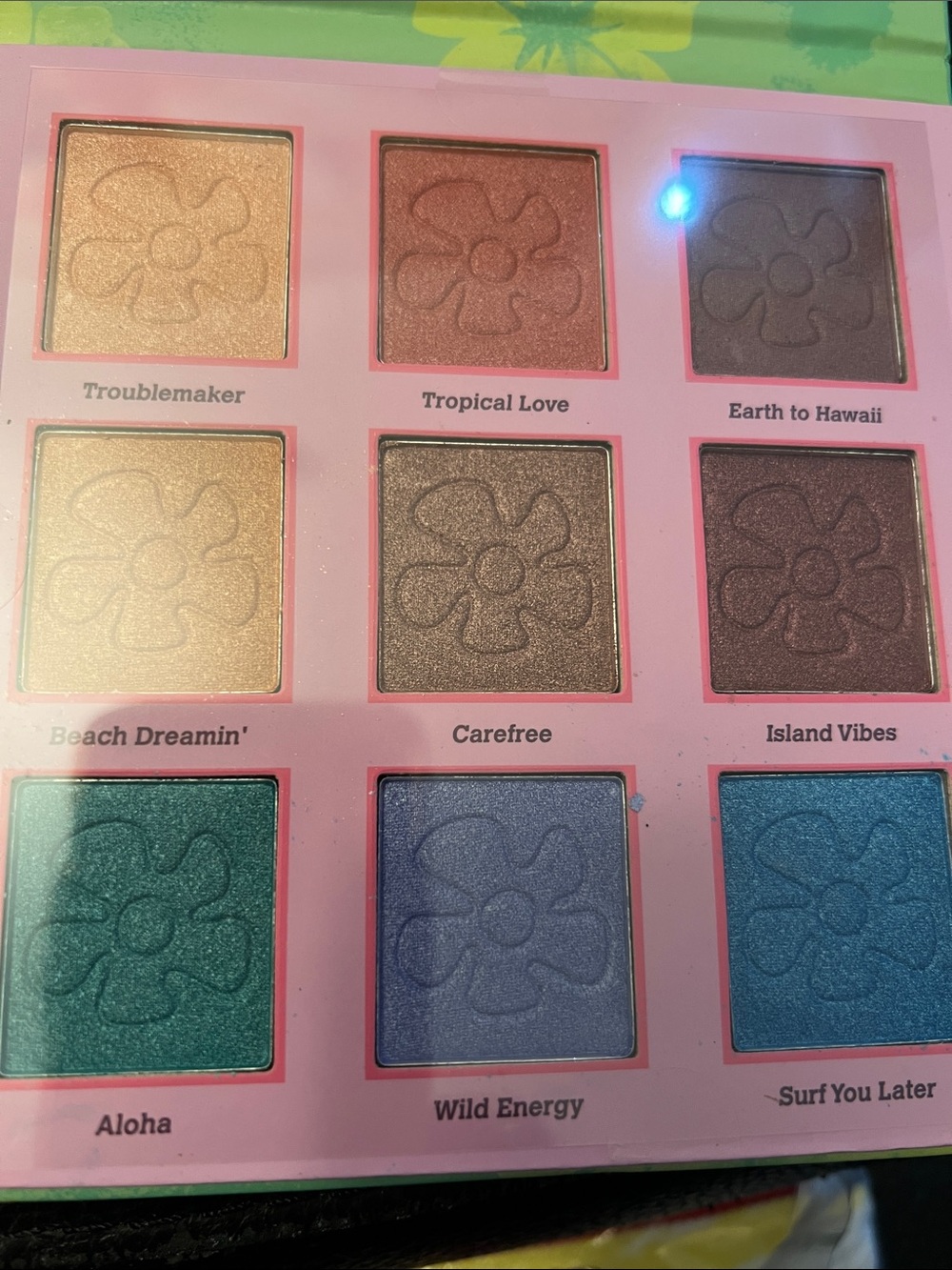 DISNEY STITCH 9 colors with a mirror eyeshadow palette -NEW - Picture 2 of 6